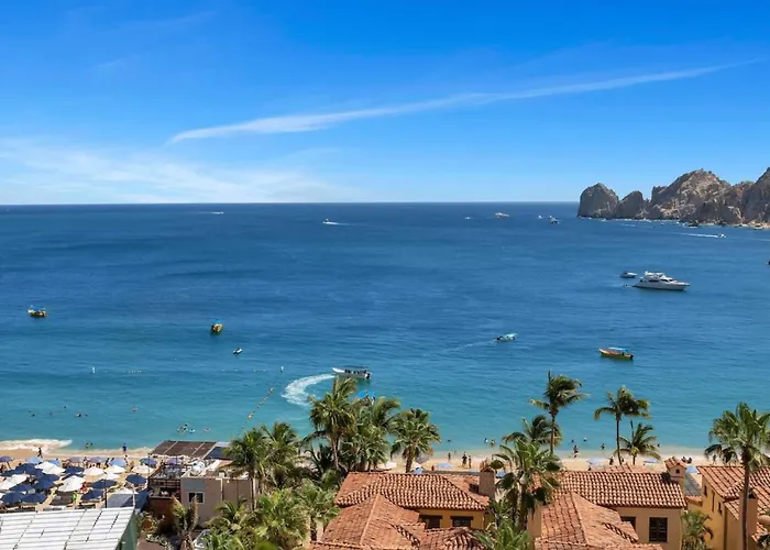 4bd 2-level Penthouse 5-star Beachfront Paradise.